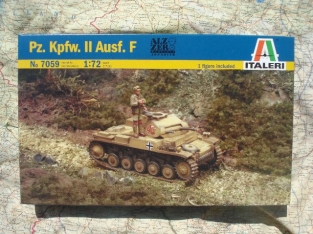 Italeri 7059 Pz.Kpfw.II Ausf.F 